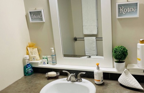 Turnagain House | Entire guest suite with Queen bed, private bathroom and family room