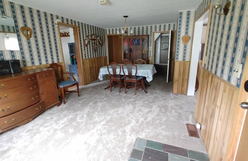 Canandaigua House | Entire Home -30 Day Rental-Steps from Downtown Main Street near Bars &Resuarants