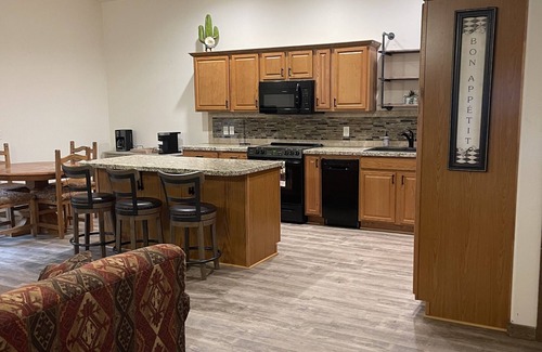Foothills House | Entire Home- Yuma Foothills w/RV Hook ups