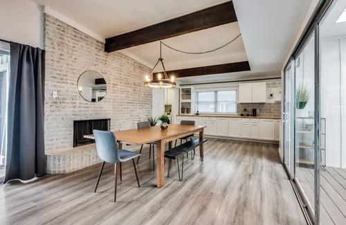 Mesquite House | Entire House - 3 Bedroom 2 Bath 7 miles East of Downtown Dallas