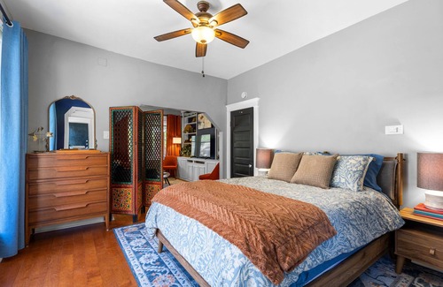 Southwest Garden House | Entire House - Beautifully furnished w/Huge backyard. Pet friendly!
