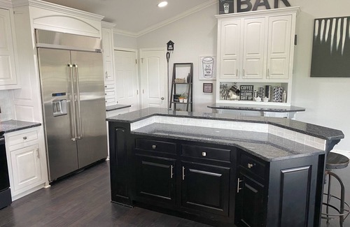Karns House | Entire House - Top Of The World - Theater/Jacuzzi/Arcade