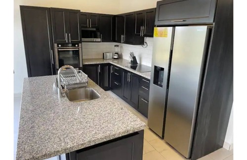 Mercedes House | Entire house with pool in Roca verde gated Community