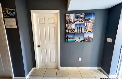 Newark Apartment | Entire Luxury 2 Bedroom Near NY/EWR With Workspace
