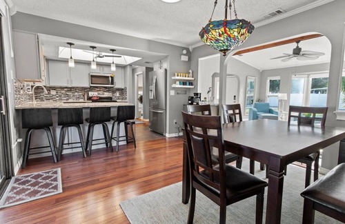 Weeki Wachee Gardens House | Entire residence, single level home with abundant natural light for you to enjoy