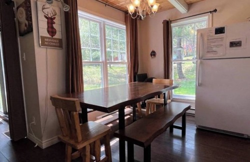Orford Ski Chalet | Entire Scandinavian Chalet 7min from Mont Orford, Magog.