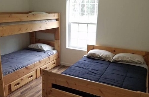 Soldotna House | Entire Soldotna Unit B by the Kenai river