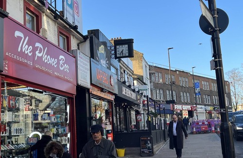 Ealing Apartment | Entire Studio apartment - London