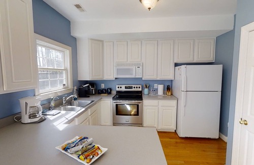 Rock Hall House | Entire Townhouse in Rock Hall