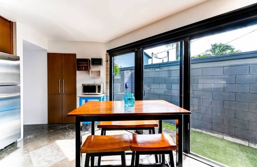 Hendricks and Venice Isles Apartment | Entire Townhouse Ft Lauderdale