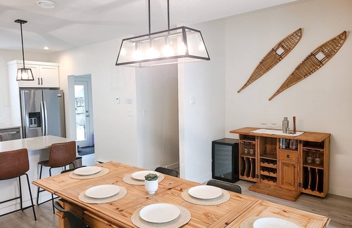 Fairways House | Entire Townhouse w/large private hot tub