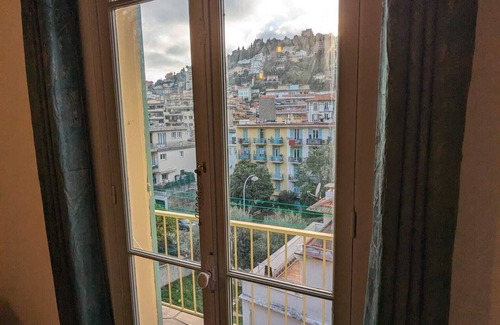 Saint-Sylvestre Apartment | Entre Colline et Ville