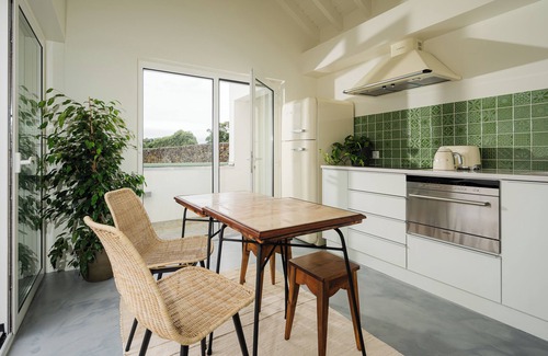 Calhetas House | ENTRE MUROS