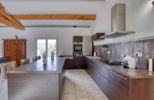 Signes House | Entre Pins et Soleil - Maison avec piscine privée