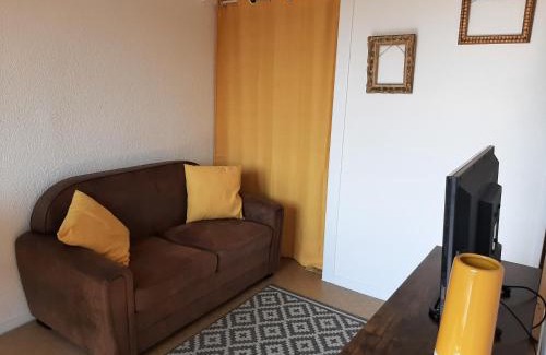 Port Rive Gauche Apartment | Entre port et village