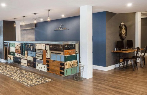 Everett Hotel | enVision Hotel Boston-Everett