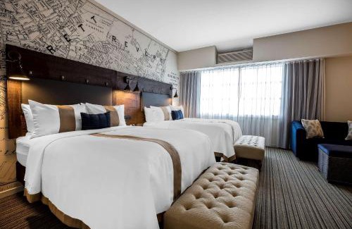Everett Hotel | enVision Hotel Boston-Everett