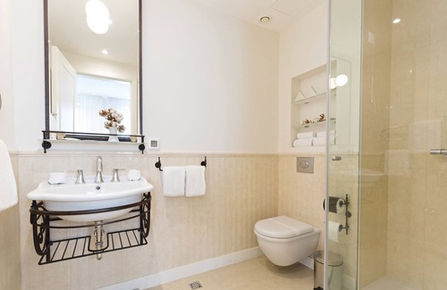 Stari Grad Hotel | Envoy Hotel Belgrade