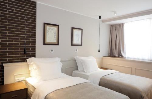 Stari Grad Hotel | Envoy Hotel