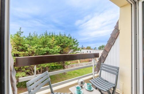 Saint-Regnobert-de-la-Cote-de-Nacre Apartment | Eole - 200 m de la plage