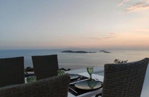 Ydrousa Villa | Eolia luxury suites Andros