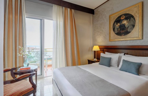 Agia Triada Hotel | EONA BEACH RESORT by Greek Pride