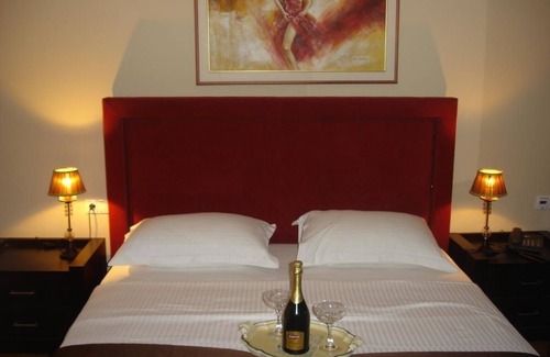 Kalambaka House | Epavlis Meteora Suites Hotel