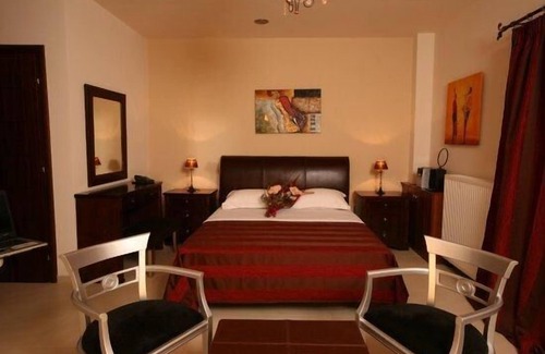 Kalambaka House | Epavlis Meteora Suites Hotel