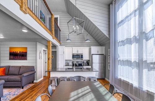 Ephraim Cabin | Ephraim home- Great for Families and Groups! Dog Friendly up to 4 dogs!