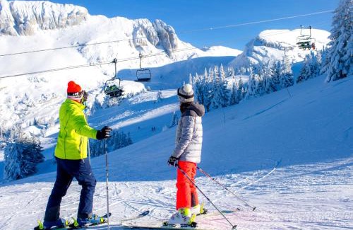 Pralognan-la-Vanoise Hotel | Epicéa Lodge Hôtel et Camping