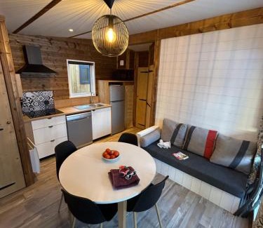 Pralognan-la-Vanoise Hotel | Epicéa Lodge Hôtel et Camping