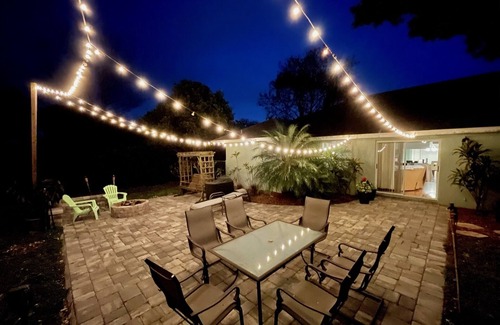Lakeland House | Epic backyard | 1500sqft 3/2 Home in quiet cul-de-sac neighborhood