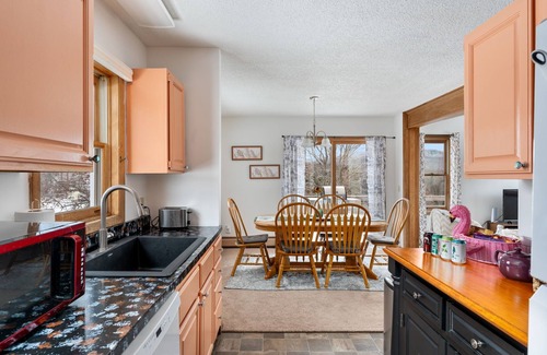 Eastern Vermont House | Epic View of Elmore Mountain - 20 min to Stowe NO Clean Fees