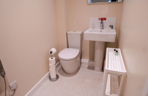Truro House | Epiphany House
