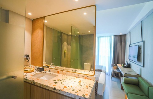 By Pass Ngurah Rai Kuta Hotel | Episode Kuta Bali