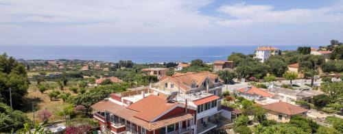 Menegata Apartment | Eraora Lofts & Apartments Kefalonia
