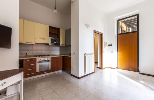 Baranzate Apartment | Erba 6 in Baranzate With 1 Bedrooms and 1 Bathrooms