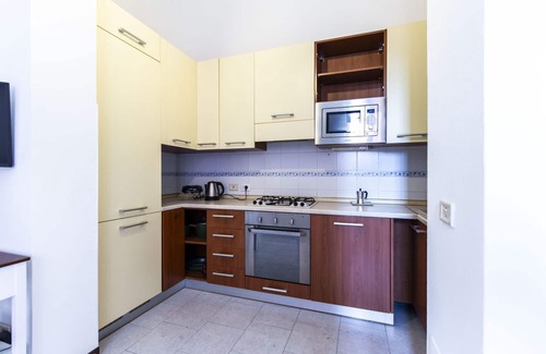 Baranzate Apartment | Erba 6 in Baranzate With 1 Bedrooms and 1 Bathrooms