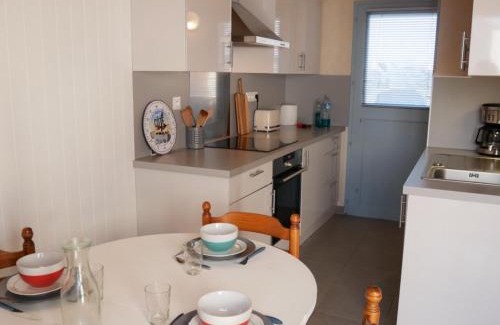 Erdeven House | Erdeven, Maison cosy 3 pièces avec terrasse et parking, proche plage - FR-1-479-174