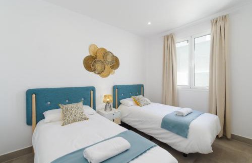 Puerto Calero House | Ereza Villas Salitre