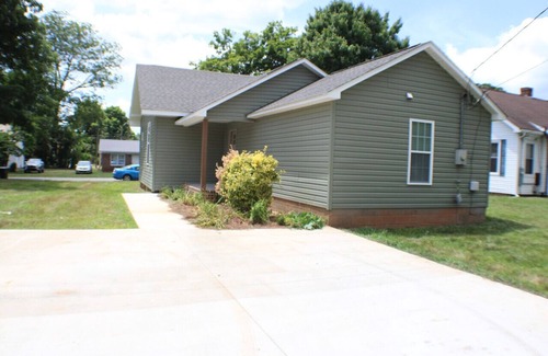 Lexington House | Erlanger villige Hames