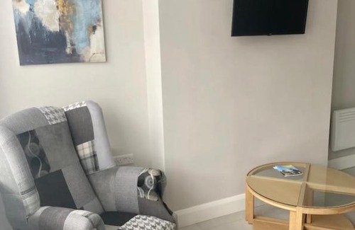 Enniskillen Apartment | Ernegetaway 3 Queen St 1 Bedroom apartment
