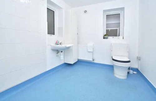 Crewe House | Ernest House - By Sigma Stays