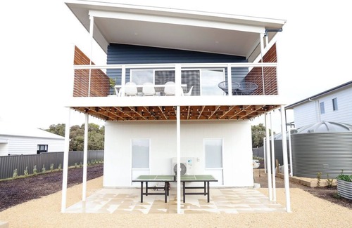 Waterhouse House | Ernie’s - Long Beach