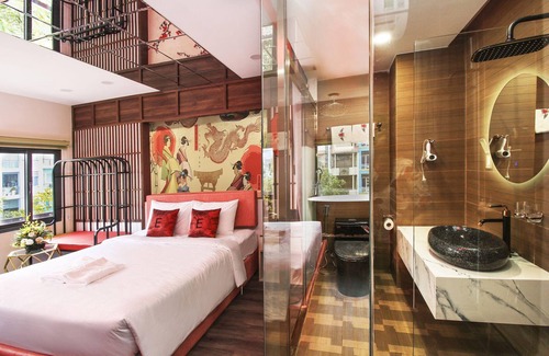 Phu Nhuan Hotel | Eros Hotel - Love Hotel