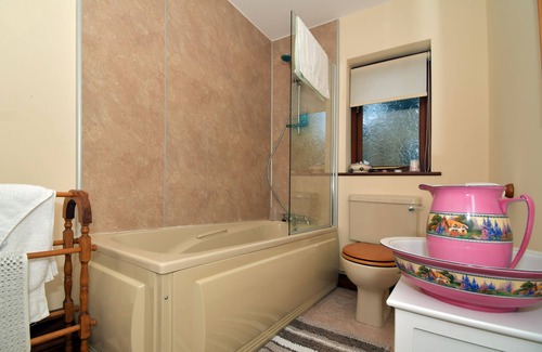 Builth Wells Bed & Breakfast | Erris Villa