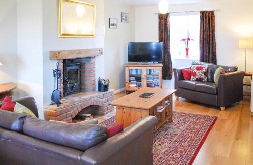 Seahouses House | Erskine Cottage