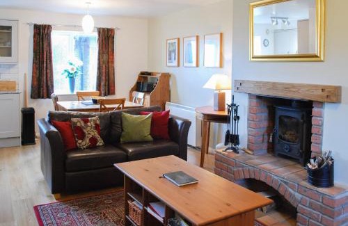 Seahouses House | Erskine Cottage