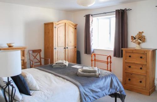 Seahouses House | Erskine Cottage
