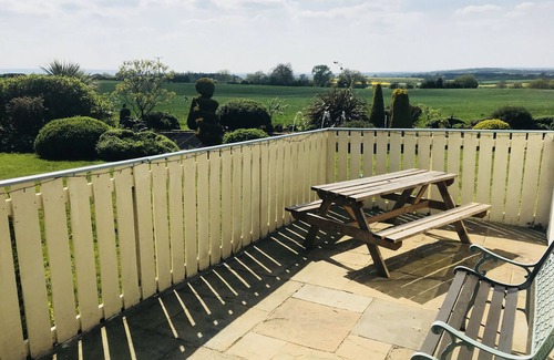 North Bitchburn Cottage | Ervine Cottage - 3 bedroom country cottage with rural views and private hot tub.